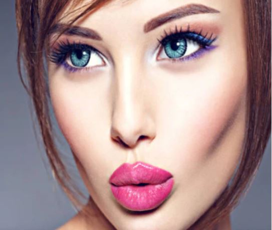 Strawberry Lip Plumper - MOQ 12pcs