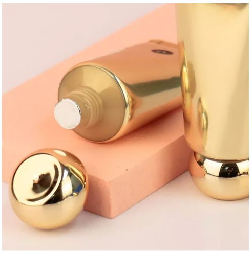 Picture Perfect Illuminating Foundation – Radiant, Flawless Coverage | MOQ 12 pcs