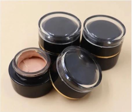 Luminous Silk Flawless Jar Foundation - MQO 25 pcs